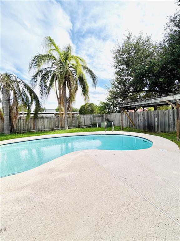 Photo 14 of 1309 Heron Avenue
