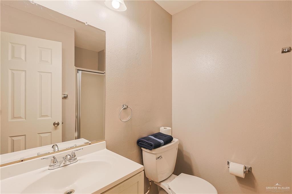 Photo 31 of 2805 Santa Susana Street
