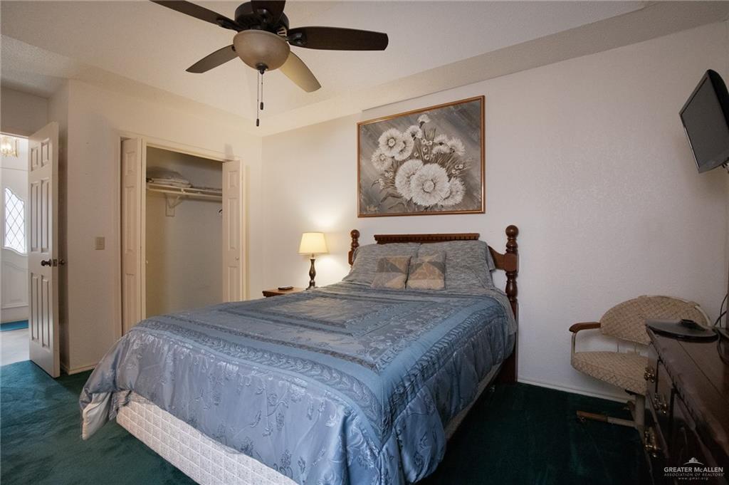 Photo 18 of 2725 Ashley Court