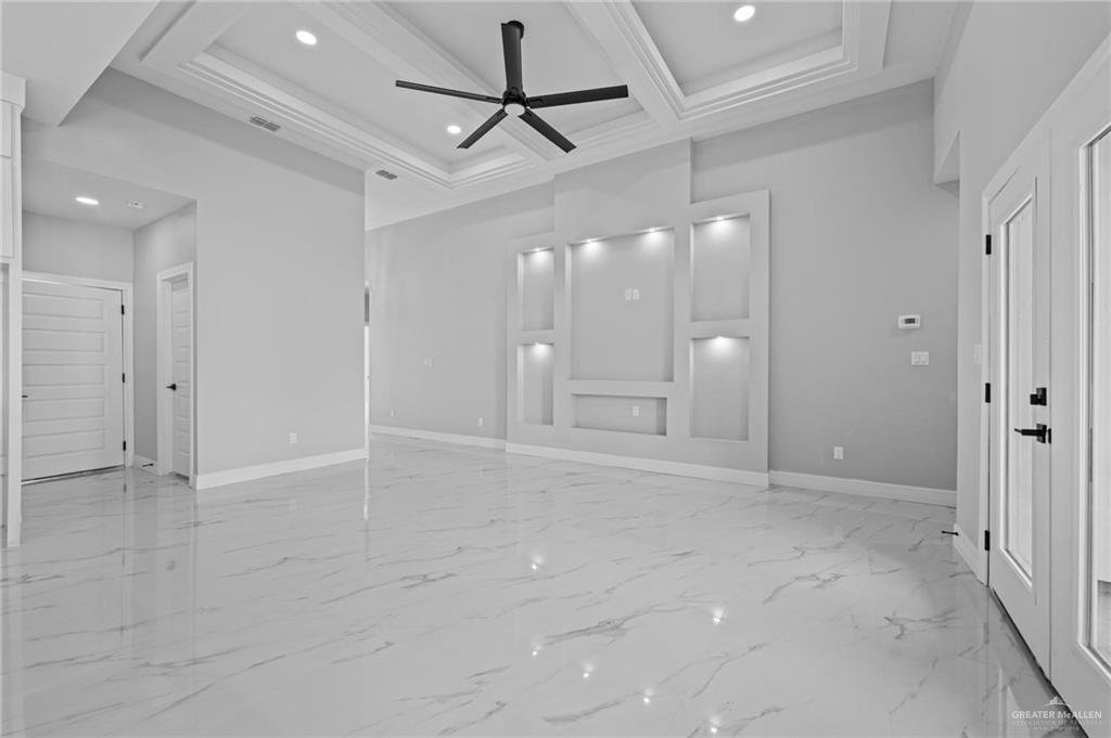 Photo 12 of 2613 Conroe Road