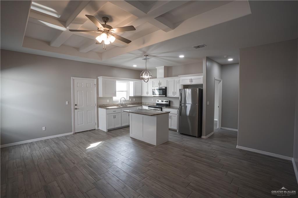 Photo 5 of 2108 Stauffer Street #3