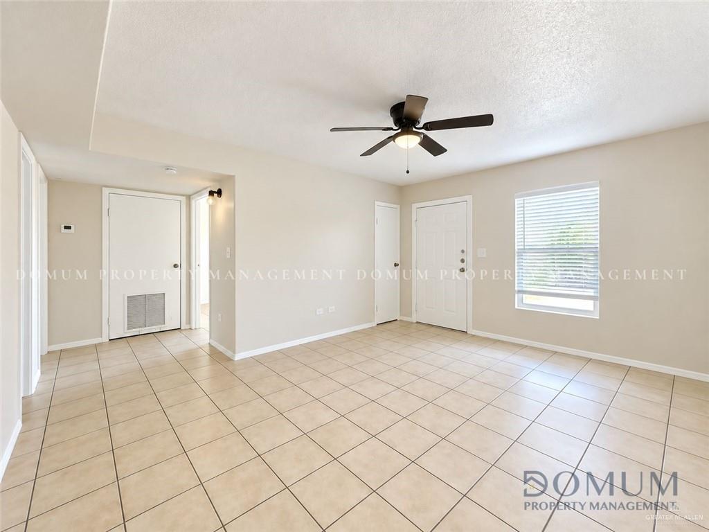 Photo 3 of 1811 Perkins Avenue #9