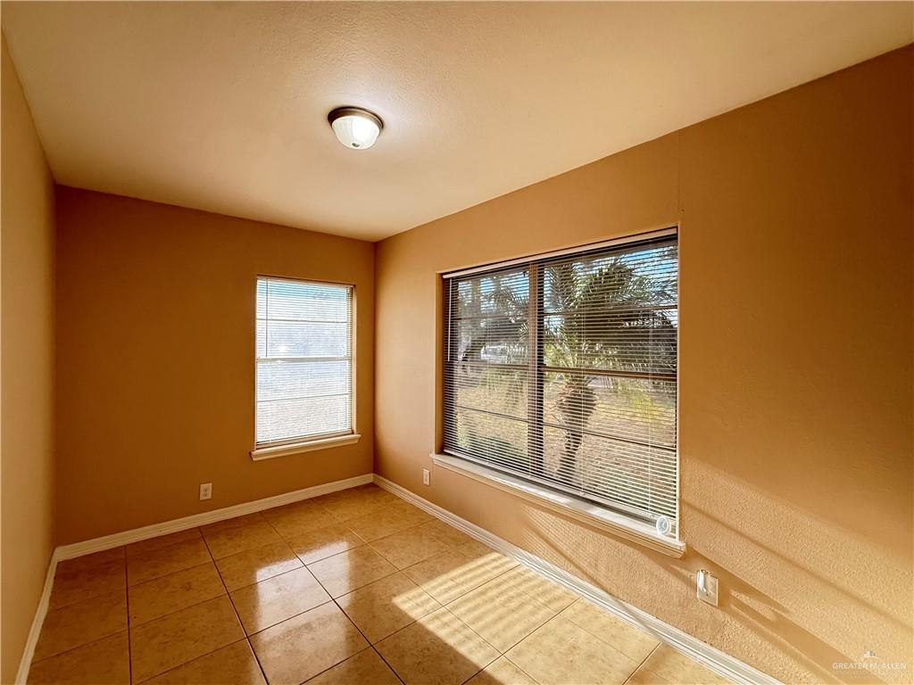 Photo 8 of 1523 10th Avenue