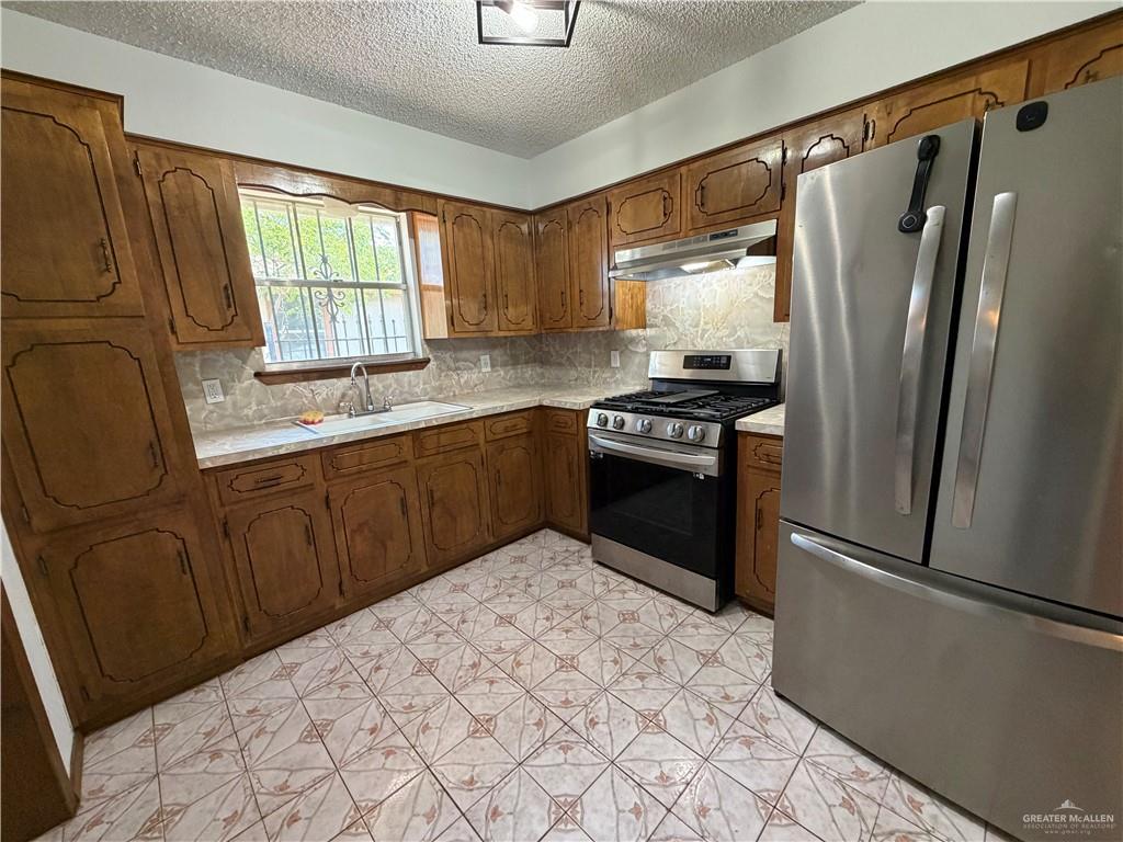 Photo 7 of 821 15th Street