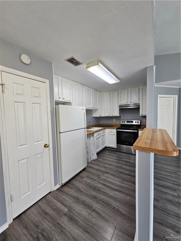 Photo 6 of 4803 Hamilton Wolfe Road #106