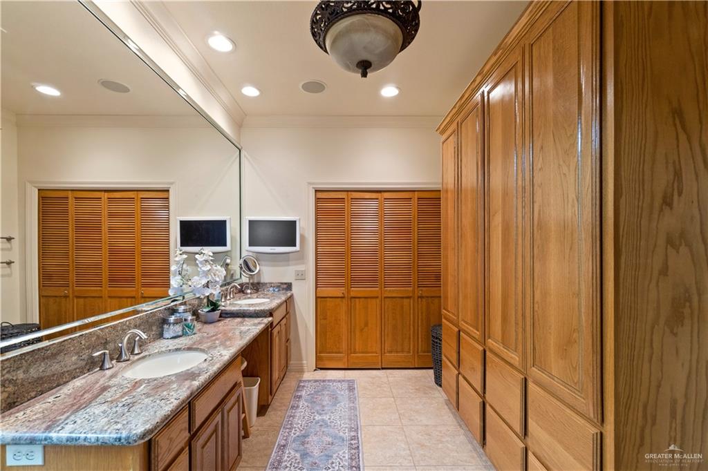 Photo 37 of 16095 Weston Way Drive