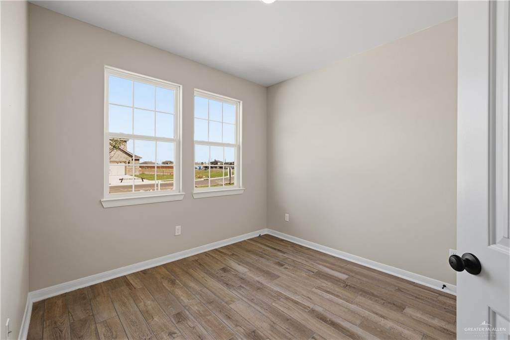 Photo 12 of 2921 Blossom Street