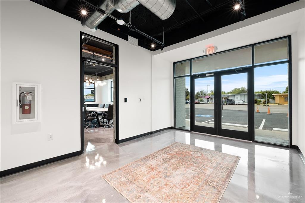 Photo 10 of 804 Pecan Boulevard #107