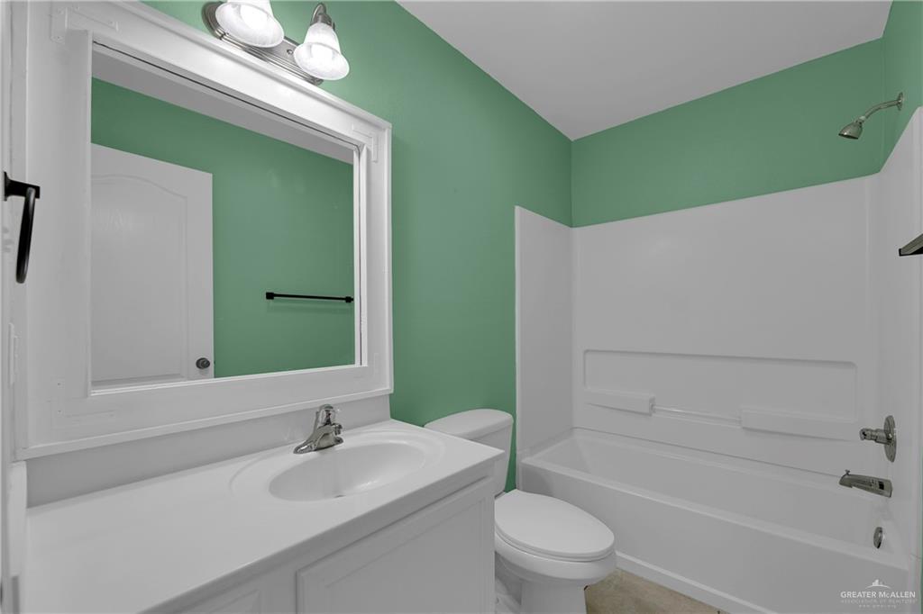 Photo 10 of 3619 Prestwick Street