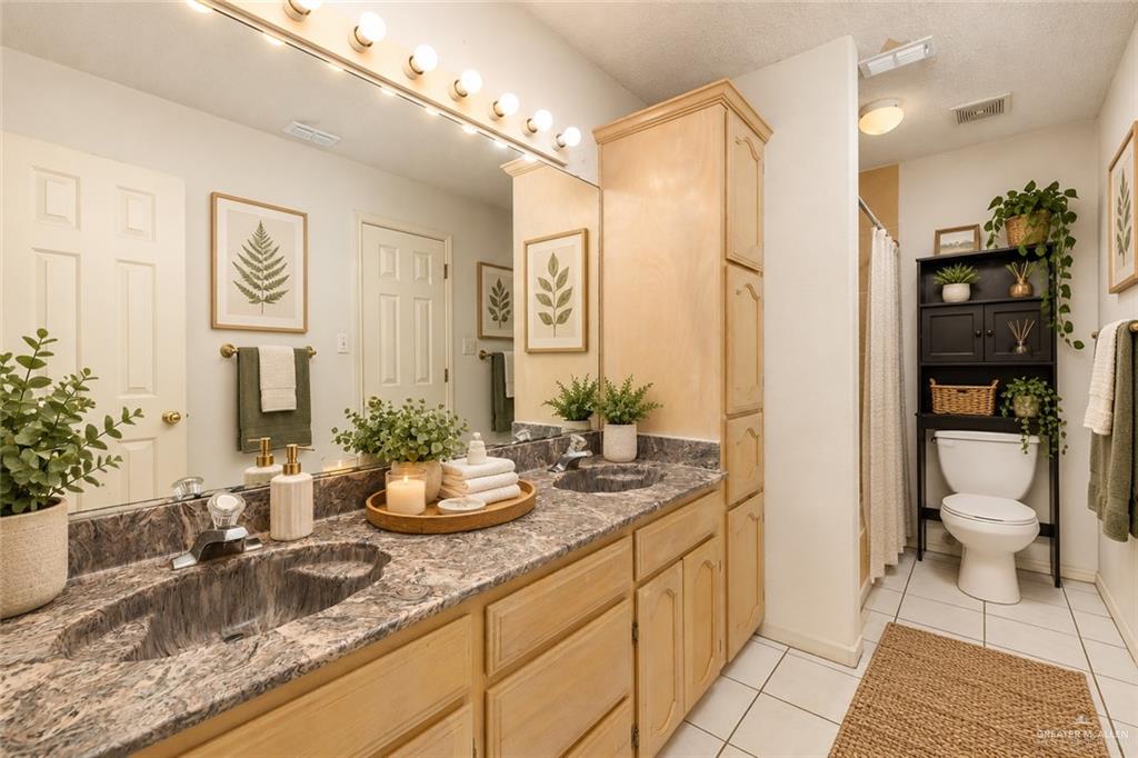 Photo 16 of 3405 Walnut Avenue