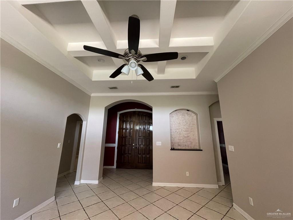 Photo 5 of 2114 Northgate Circle
