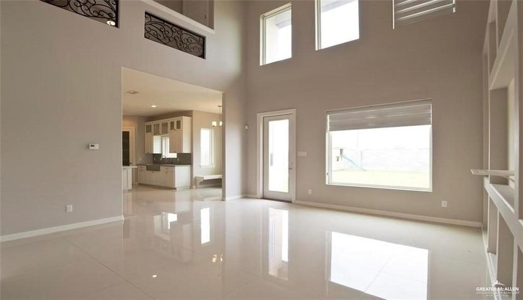 Photo 3 of 5107 Juno Court