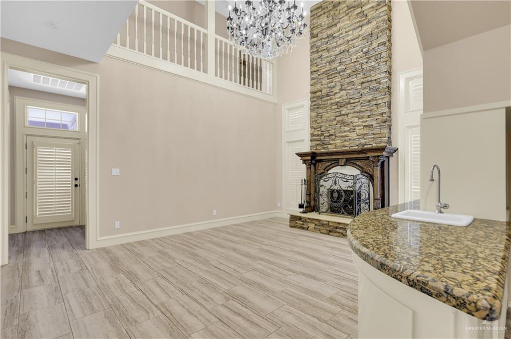 Photo 17 of 621 Avocet Avenue