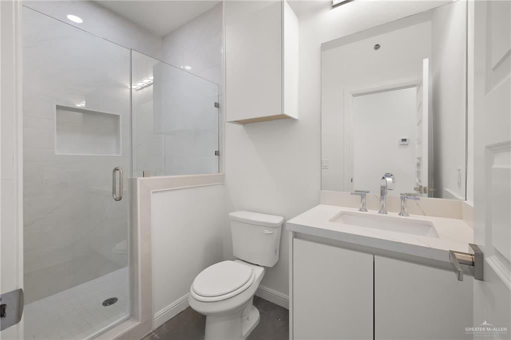 Photo 13 of 901 Yuma Avenue #1003