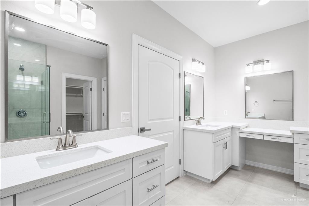 Photo 14 of 1812 Diplomat Drive