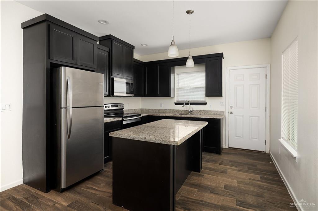 Photo 4 of 511 Downing Avenue #1
