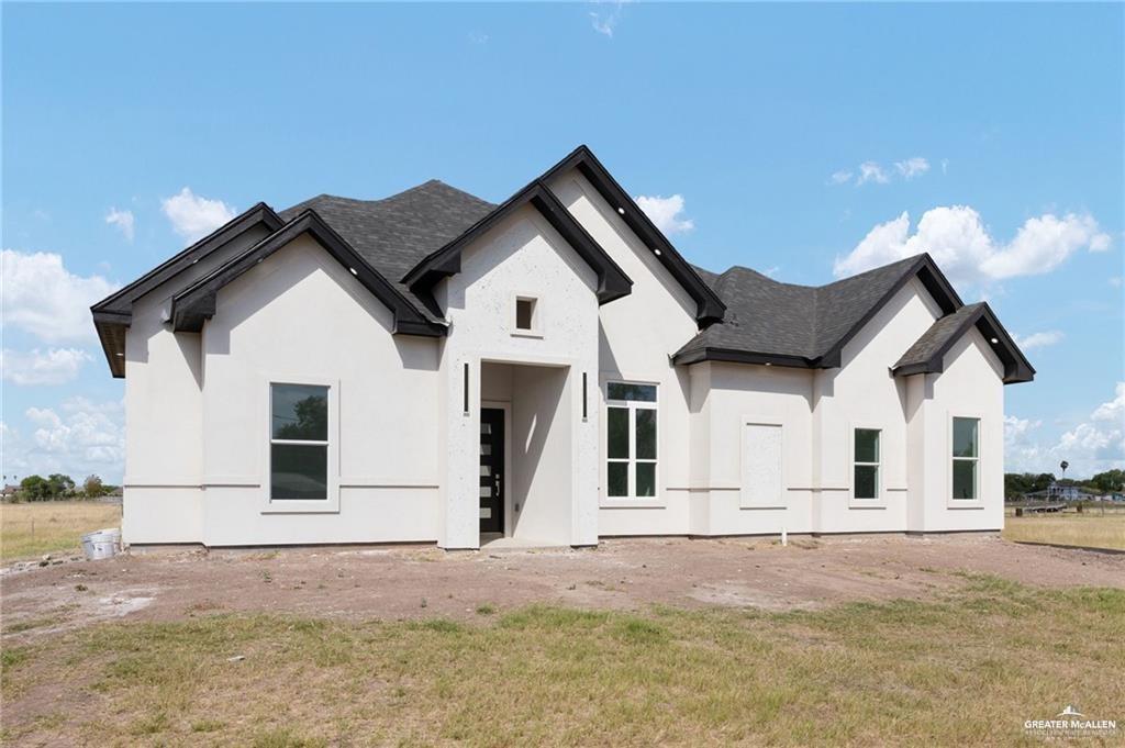 Single Family home at 954 Milanos Road, Weslaco, Texas