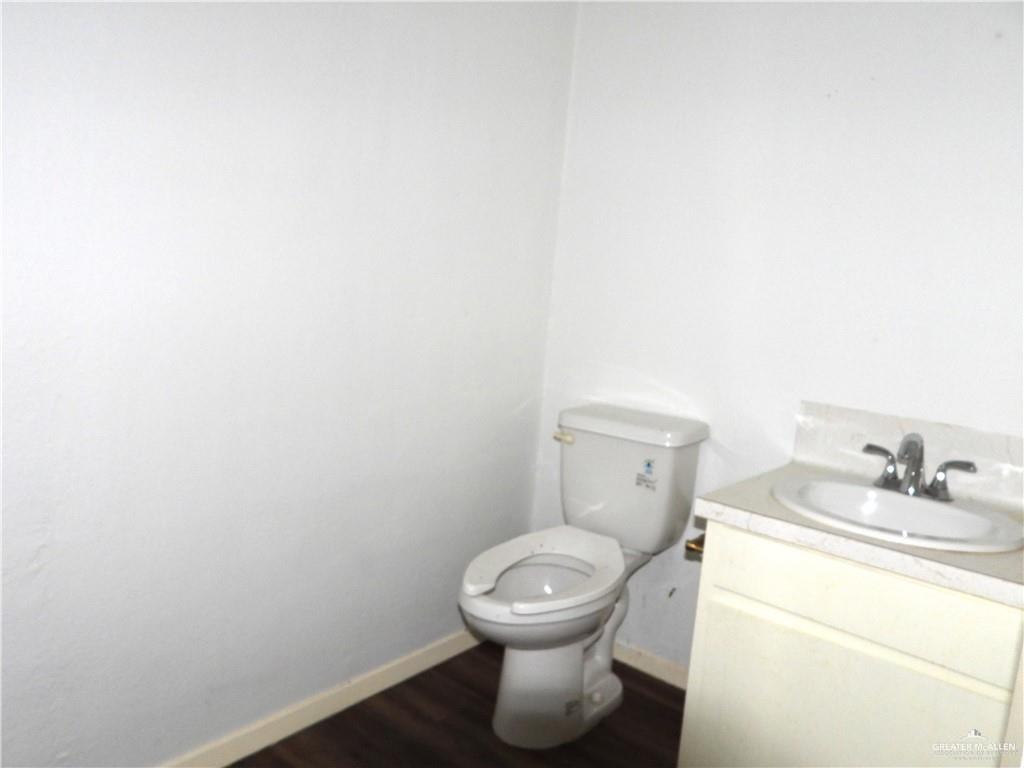 Photo 5 of 5401 10th Street #122