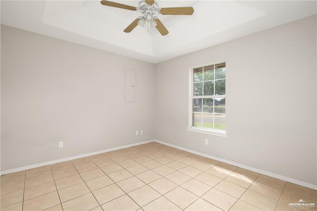 Photo 9 of 1203 Harbor Lane