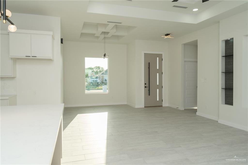 Photo 4 of 461 Texas Boulevard