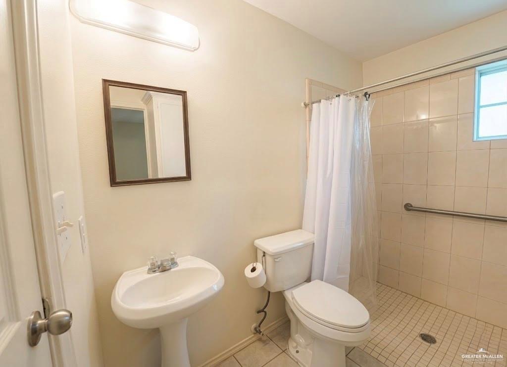 Photo 7 of 27551 Solis Road