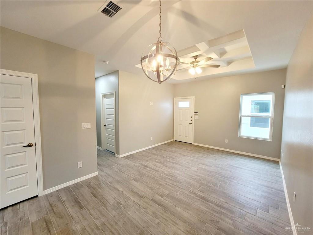 Photo 11 of 1809 Davenport Street #4