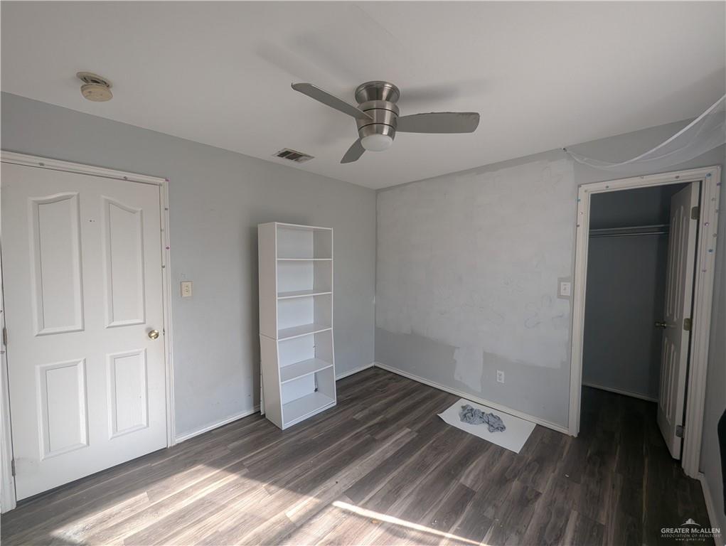 Photo 16 of 1107 34th Drive