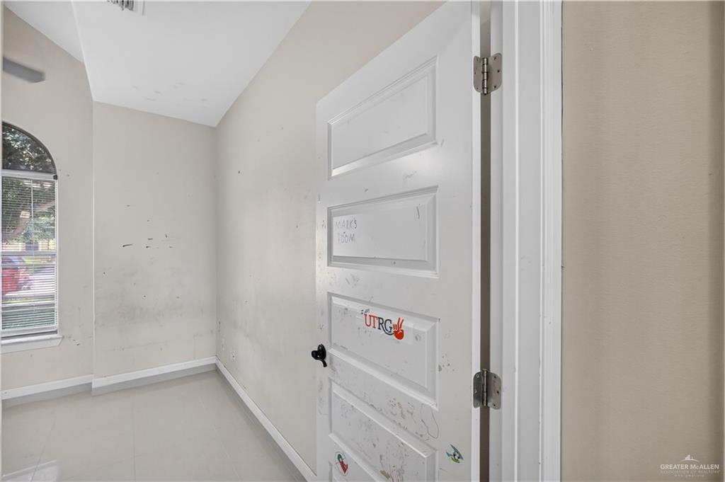 Photo 15 of 4112 Sherman Street