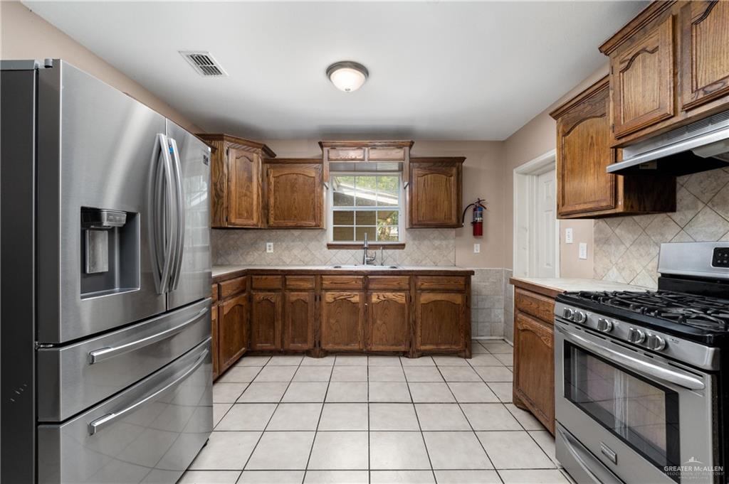 Photo 7 of 348 San Luis Drive