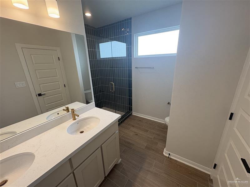 Photo 5 of 14916 Rio Street