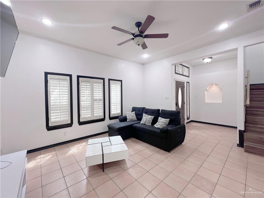 Photo 3 of 6721 4th Street