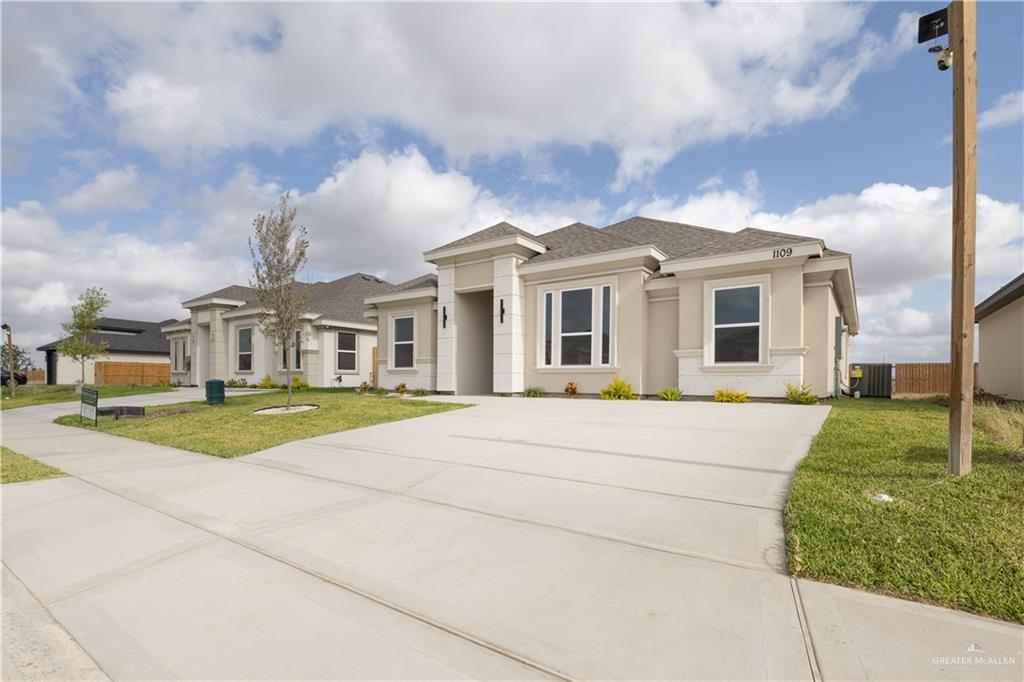 Photo 25 of 1109 Altuve Drive