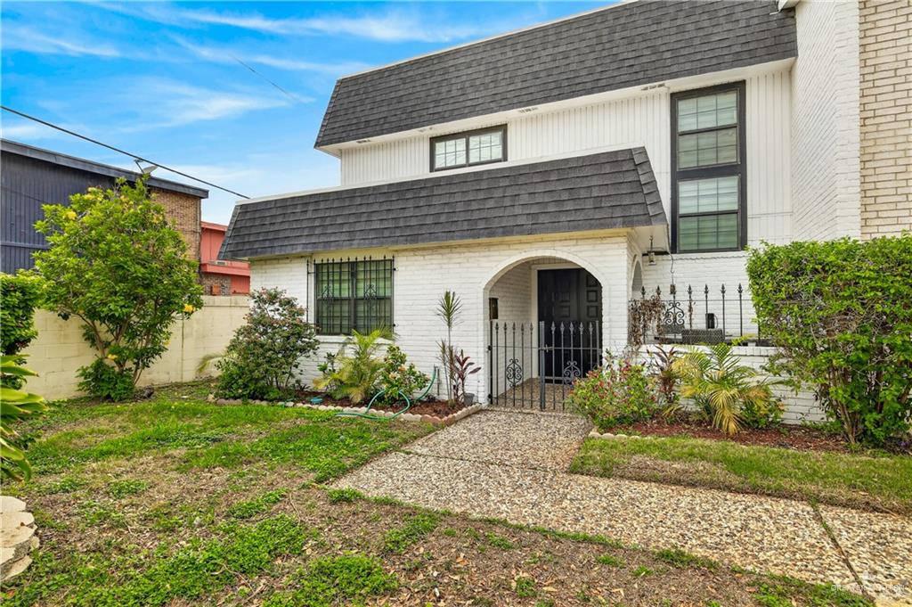 Photo 1 of 500 Wichita Avenue, McAllen