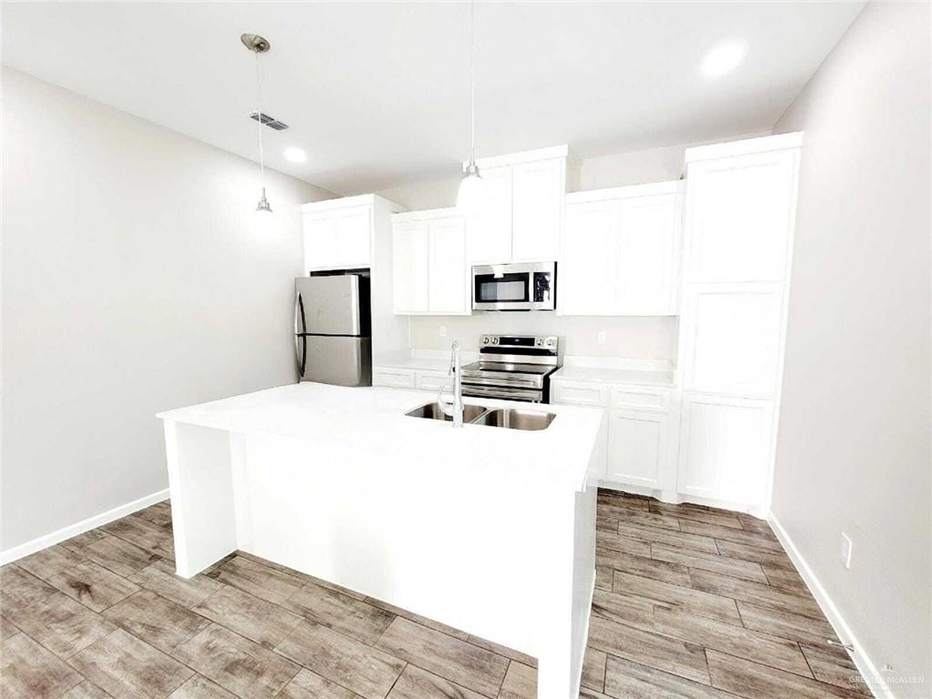 Photo 6 of 915 Starr Road #C