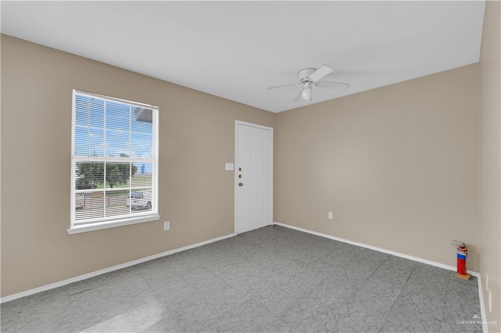 Photo 11 of 303 Gastel Circle