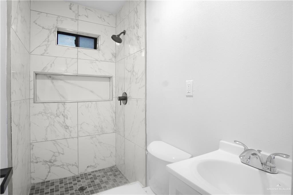 Photo 12 of 2815 Tierra Dorada Boulevard