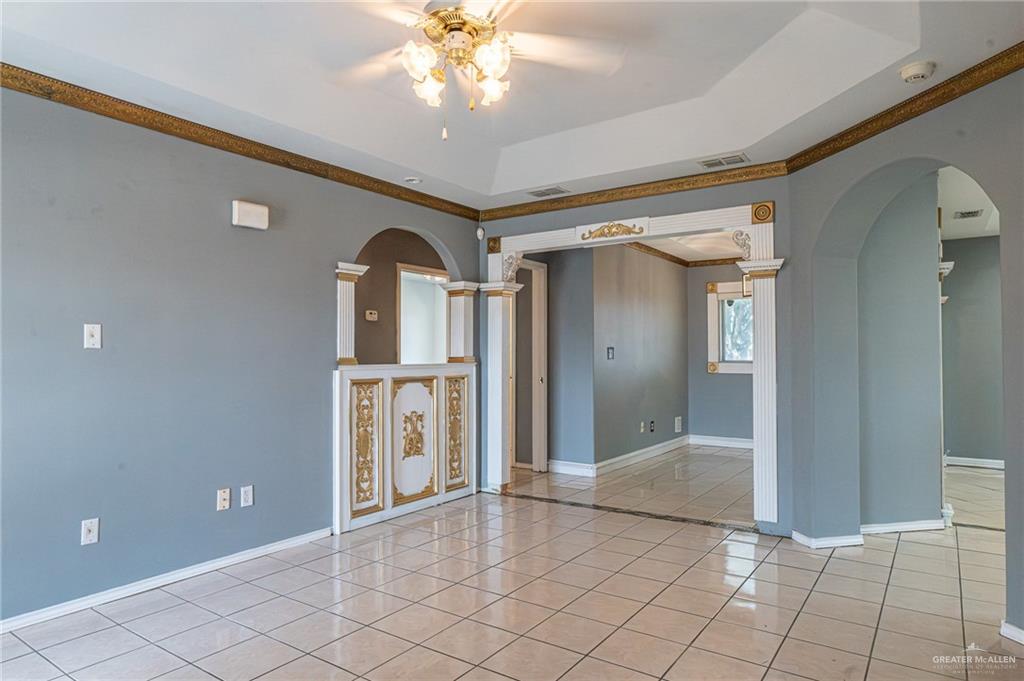 Photo 8 of 309 Amber Drive