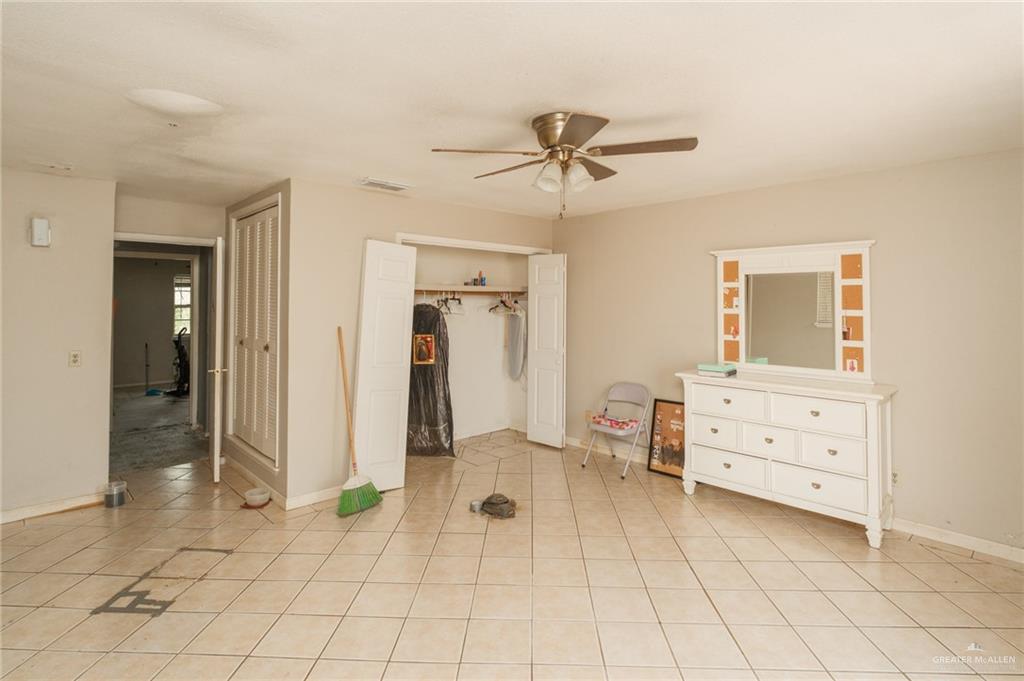 Photo 17 of 2402 Ed Carey Drive #45