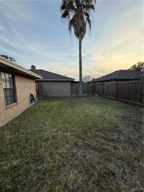 Photo 12 of 2303 Wisteria Avenue