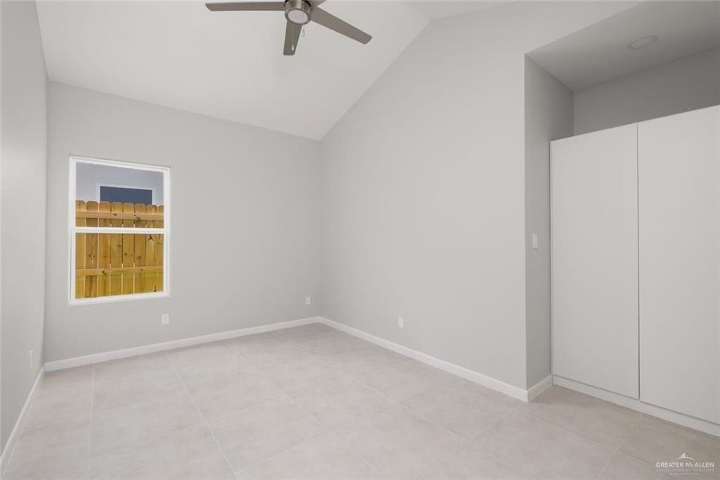 Photo 8 of 708 Oriole Road