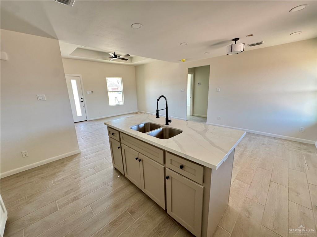 Photo 8 of 2209 Lana Street