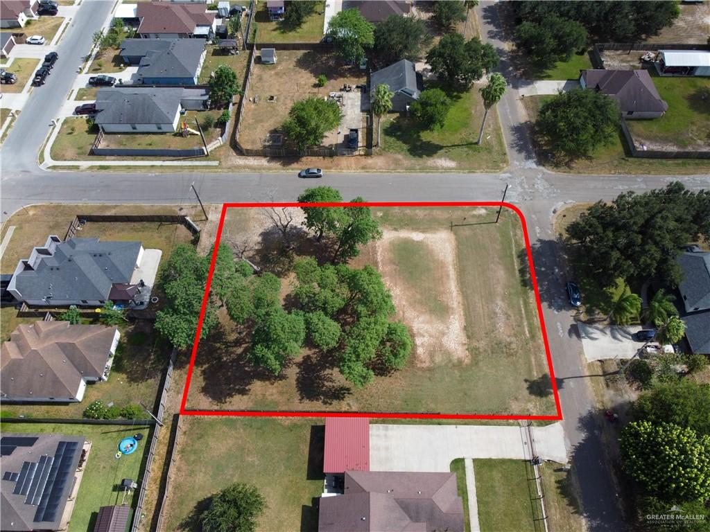 Photo 8 of 401 Mockingbird Lane