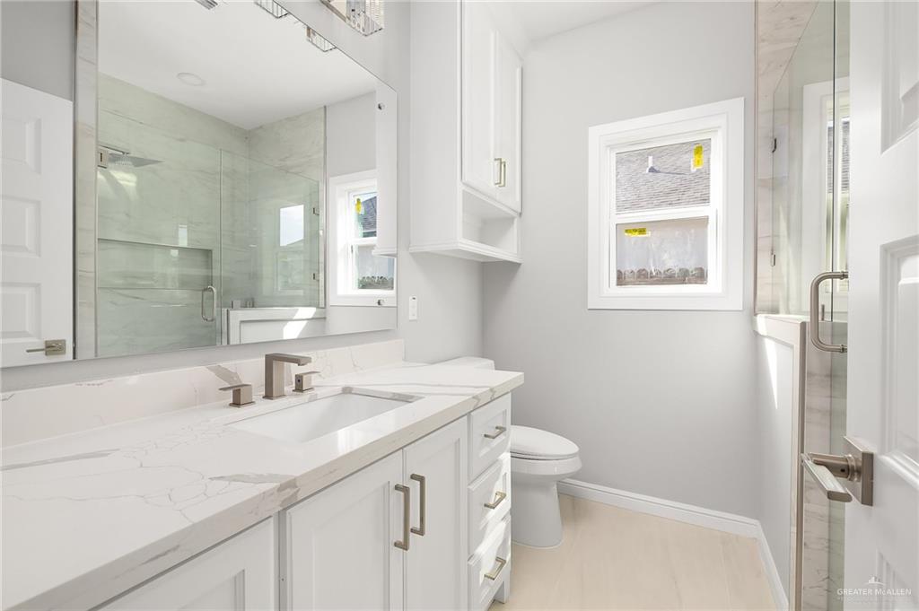 Photo 5 of 1405 Fairway Drive
