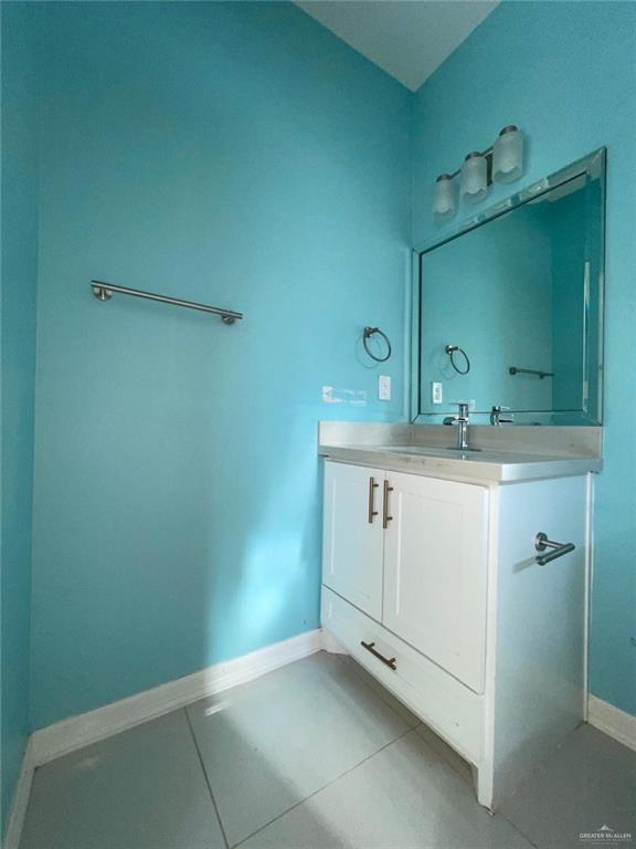 Photo 14 of 204 Helena Avenue #2