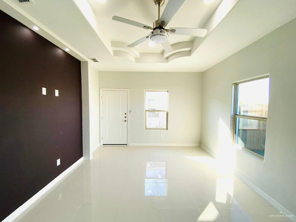 Photo 3 of 204 Helena Avenue #2