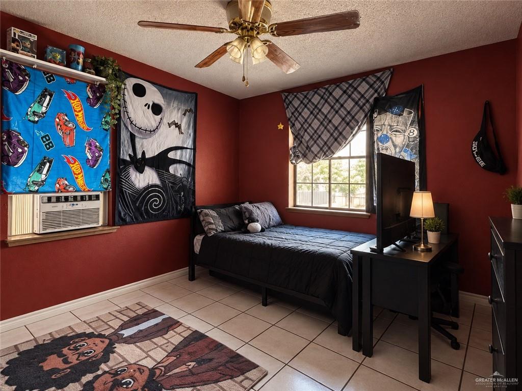 Photo 5 of 1015 Alta Vista Drive