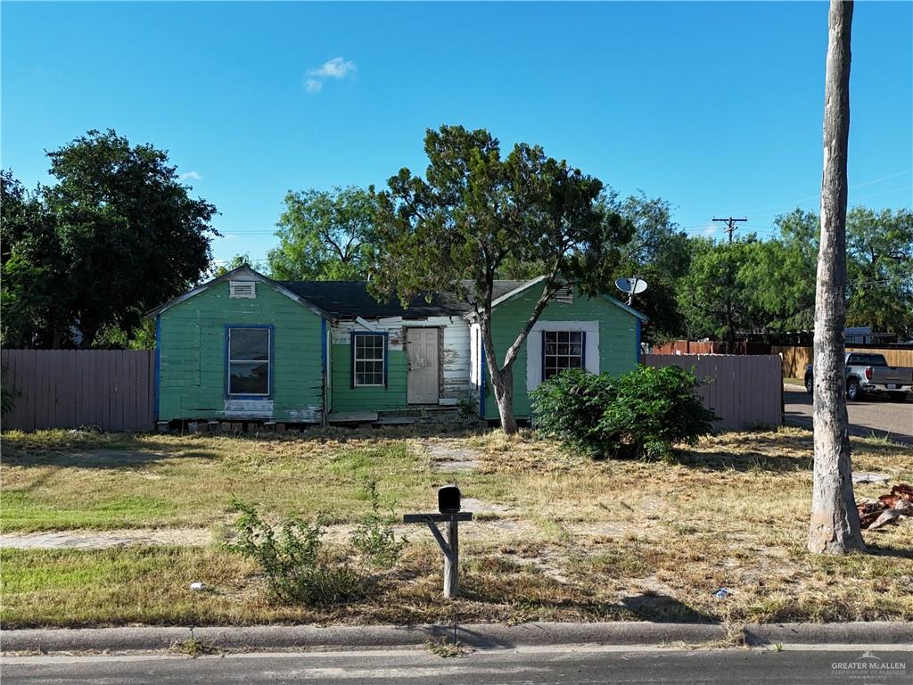 Photo 1 of 523 Champion Street, Edinburg