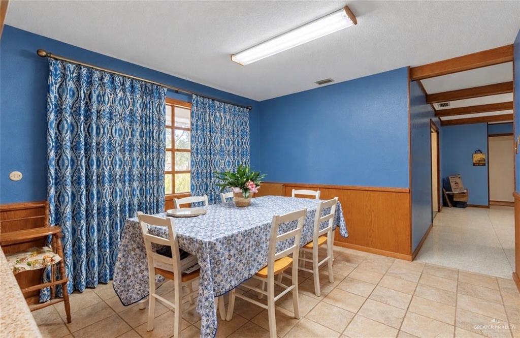 Photo 9 of 1311 Scobey Avenue