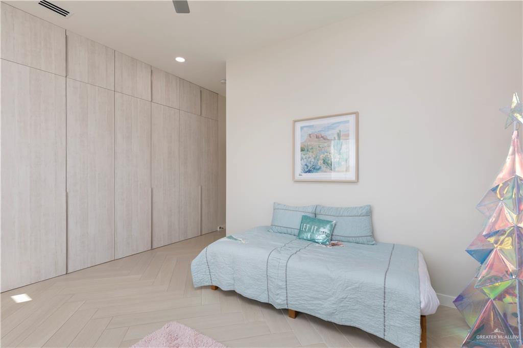Photo 24 of 6602 11th Lane