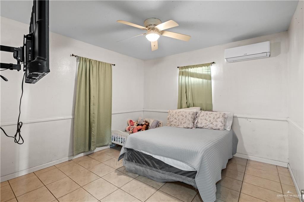 Photo 11 of 904 Apache Circle